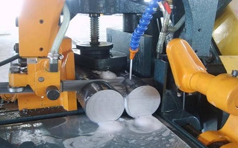 北湖卧式带锯床的送料方式有哪几种？