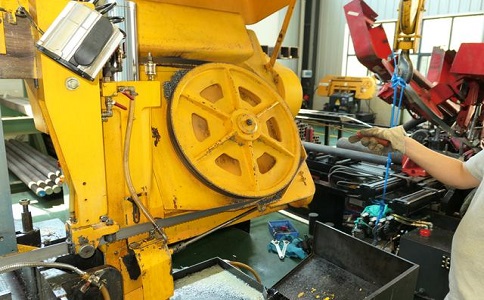 北湖金属带锯床的日常使用和保养注意事项！